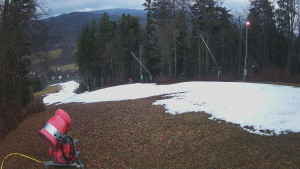 Skiareál Karolinka  - Prostřední část sjezdovky a snowpark - 19.12.2025 v 09:55
