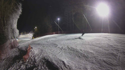 Prostřední část sjezdovky a snowpark