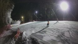 Prostřední část sjezdovky a snowpark