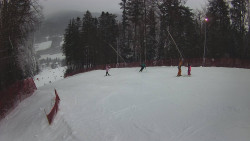 Prostřední část sjezdovky a snowpark