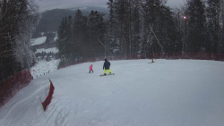 Prostřední část sjezdovky a snowpark