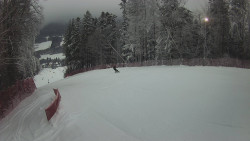Prostřední část sjezdovky a snowpark