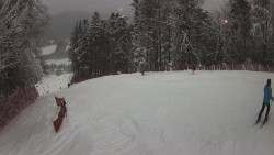 Prostřední část sjezdovky a snowpark