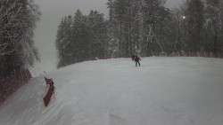 Prostřední část sjezdovky a snowpark