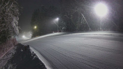 Prostřední část sjezdovky a snowpark