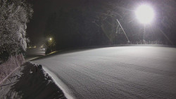 Prostřední část sjezdovky a snowpark