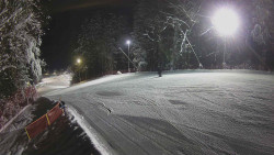 Prostřední část sjezdovky a snowpark