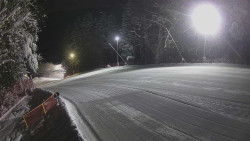 Prostřední část sjezdovky a snowpark