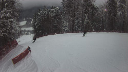 Prostřední část sjezdovky a snowpark