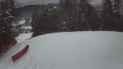 Prostřední část sjezdovky a snowpark