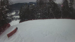 Prostřední část sjezdovky a snowpark