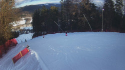 Prostřední část sjezdovky a snowpark
