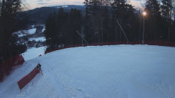 Prostřední část sjezdovky a snowpark