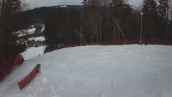 Prostřední část sjezdovky a snowpark