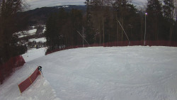 Prostřední část sjezdovky a snowpark