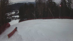 Prostřední část sjezdovky a snowpark