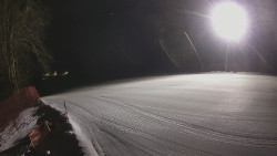Prostřední část sjezdovky a snowpark