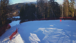 Prostřední část sjezdovky a snowpark
