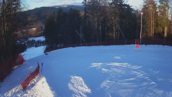 Prostřední část sjezdovky a snowpark