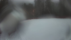 Prostřední část sjezdovky a snowpark