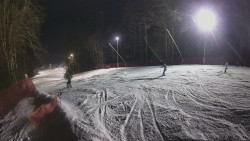 Prostřední část sjezdovky a snowpark