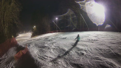 Prostřední část sjezdovky a snowpark