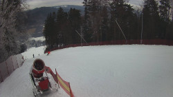 Prostřední část sjezdovky a snowpark
