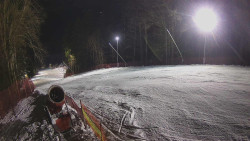 Prostřední část sjezdovky a snowpark