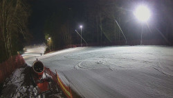 Prostřední část sjezdovky a snowpark