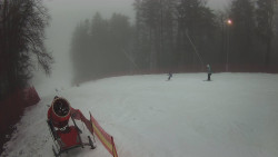 Prostřední část sjezdovky a snowpark