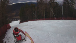 Prostřední část sjezdovky a snowpark