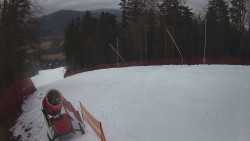 Prostřední část sjezdovky a snowpark