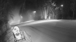 Prostřední část sjezdovky a snowpark