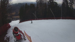 Prostřední část sjezdovky a snowpark