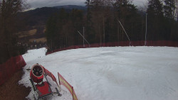 Prostřední část sjezdovky a snowpark