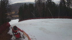 Prostřední část sjezdovky a snowpark