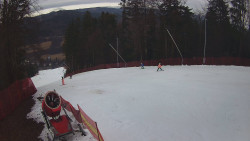 Prostřední část sjezdovky a snowpark