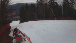 Prostřední část sjezdovky a snowpark