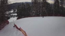 Prostřední část sjezdovky a snowpark