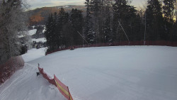 Prostřední část sjezdovky a snowpark