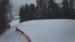 Prostřední část sjezdovky a snowpark