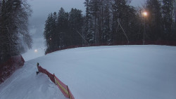 Prostřední část sjezdovky a snowpark