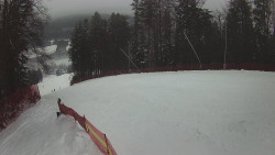 Prostřední část sjezdovky a snowpark