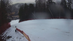 Prostřední část sjezdovky a snowpark