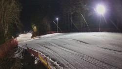 Prostřední část sjezdovky a snowpark
