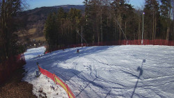 Prostřední část sjezdovky a snowpark