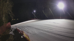 Prostřední část sjezdovky a snowpark