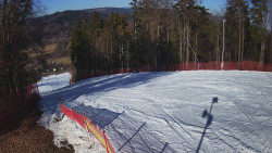 Prostřední část sjezdovky a snowpark