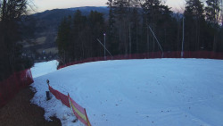 Prostřední část sjezdovky a snowpark