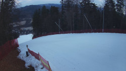 Prostřední část sjezdovky a snowpark
